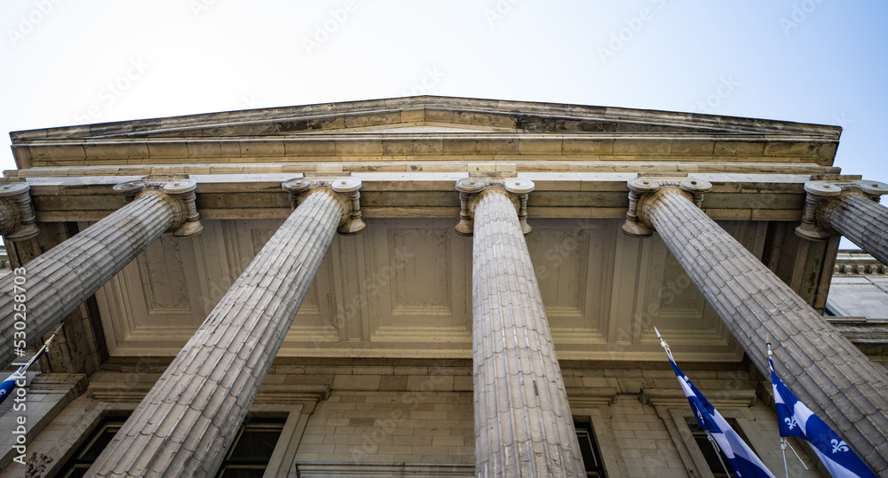 Naklejka premium Structure in old town Montreal