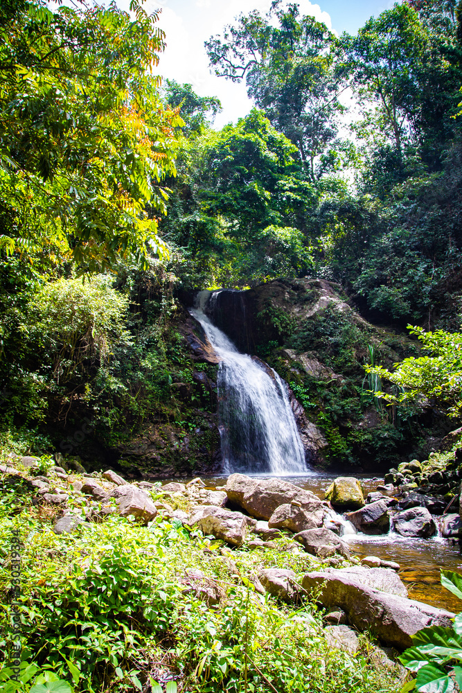 Fototapeta premium Dat Fa Waterfall in Surat Thani, Thailand