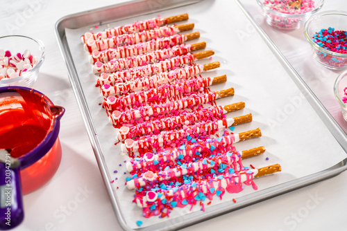 Valentine's Day Chocolate Covered Pretzel Rods