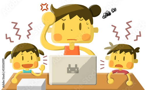 うるさい子供にイライラするテレワーク中のママさん