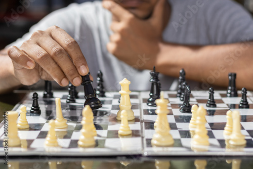 Strategic move of chess Fototapet
