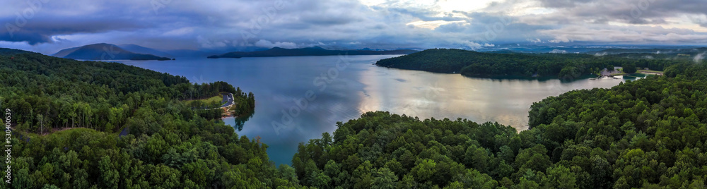 beautiful early morning sunrise on lake jocassee south carolina