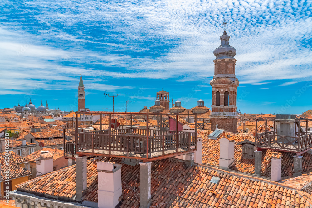 Les toits de Venise vu depuis la terrasse de Fondaco dei Tedeschi.