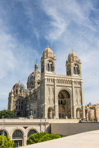 Vue sur la Cathédrale La Major de Marseille, sur l'Esplanade Jean-Paul II