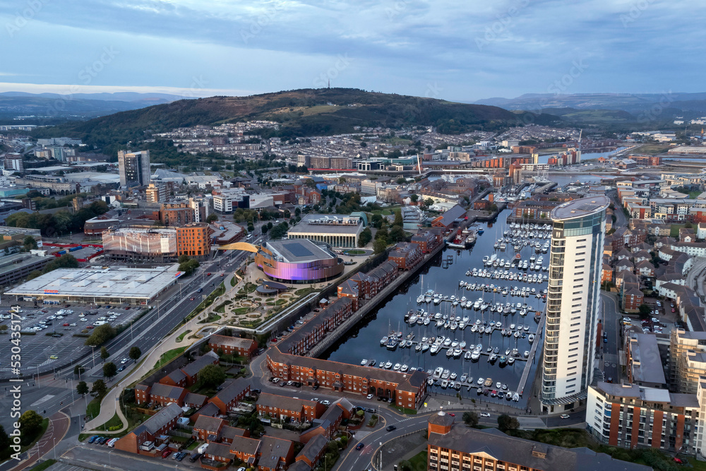 Obraz premium Swansea City by drone