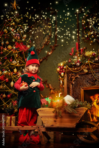 elf preparing gifts