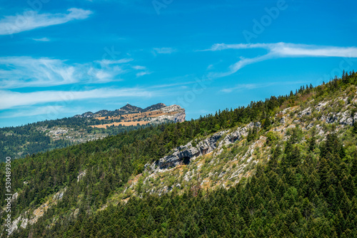 Le massif du Vercors en été © PPJ