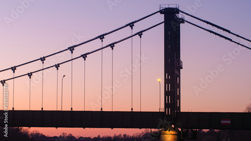Fotografía Pont suspendu de Marmande, photographié pendant le coucher du soleil