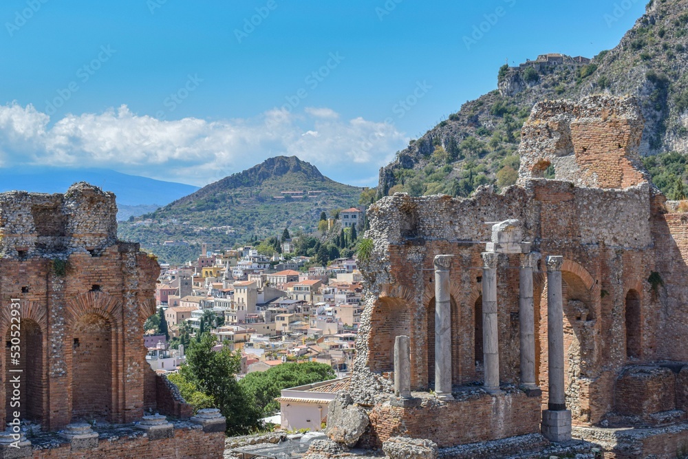 view of the city of Toarmina