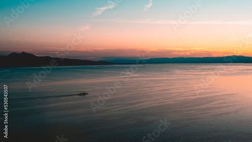 coucher de soleil sur le lac L  man