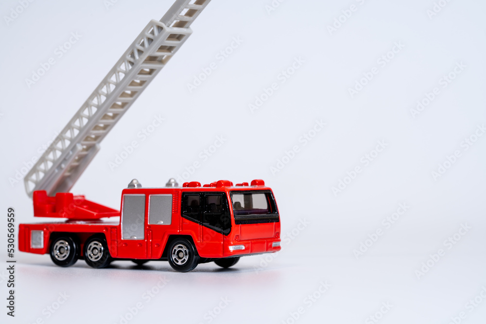 ミニカーの消防車 ミニカーの消防車
