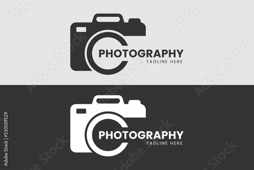 Black vintage photographer logo