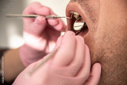 Dentist Professional Job Dental Care © Hdi
