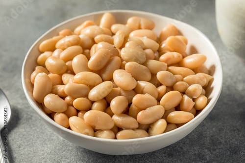 Raw White Organic Cannellini Beans