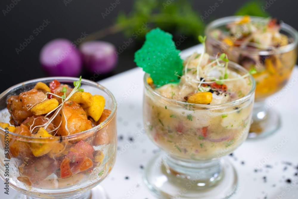 hot and cold entrees such as ceviche, octopus, asparagus, medallions, and tarts
hot and cold entrees such as ceviche, octopus, asparagus, medallions, and tarts