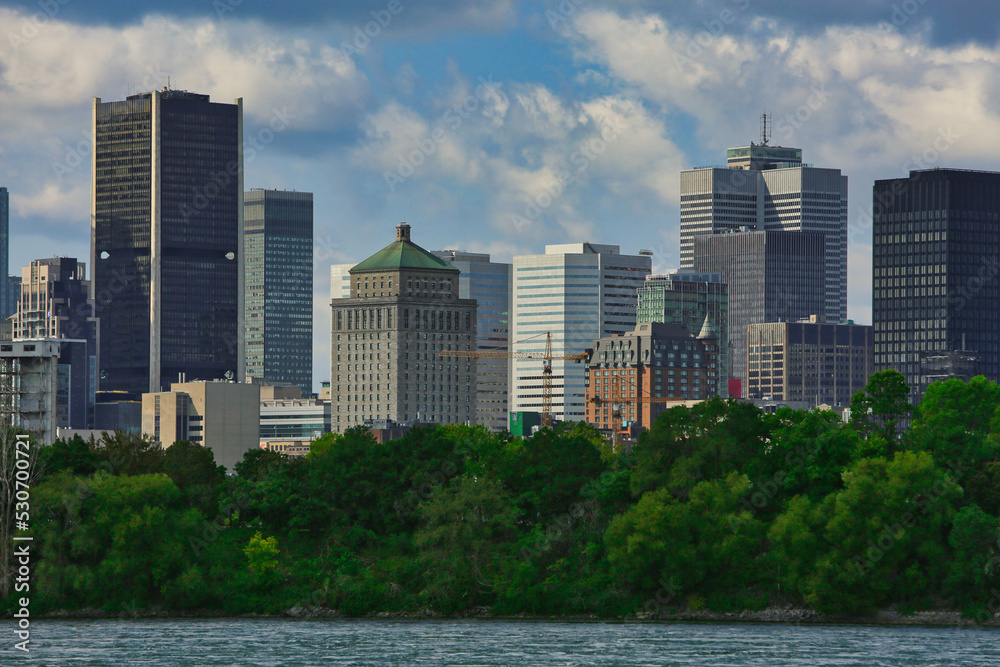 Fototapeta premium Panoramic view on Montreal Canada downtown