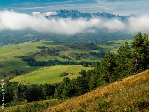 Widok na Tatry Wysokie z Łomnicą z Wysokiego Wierchu - średni format fujilm gfx sII