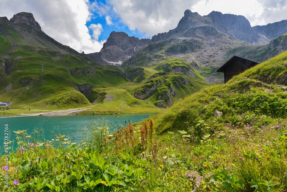 Zürser See in Zürs/Lech, Vorarlberg Zürser See in Zürs/Lech, Vorarlberg