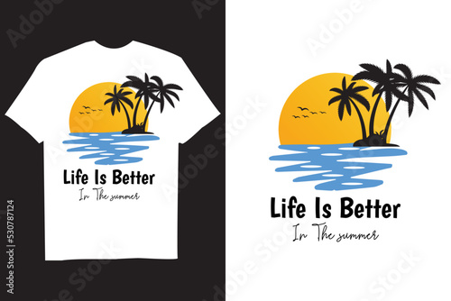 Life Is Better In The Summer Retro Vintage T-shirt