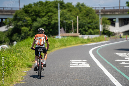 初夏のサイクリングロードで健康増進（手賀沼） © hiroyoshi