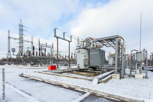 Electrical transformer, equipment for stepping up or stepping down voltage, high voltage power plant