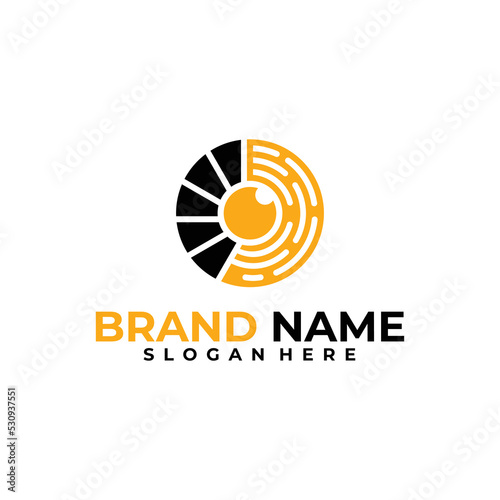 secure tech logo concept, shutter logo design template