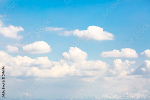 Fototapeta Naklejka Na Ścianę i Meble -  Beautiful clouds against the blue sky. Fluffy clouds, cloudy weather.