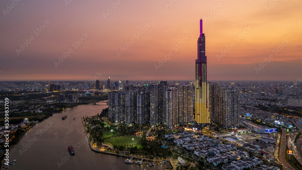 Fototapeta premium Magical Sunset in Ho Chi Minh City