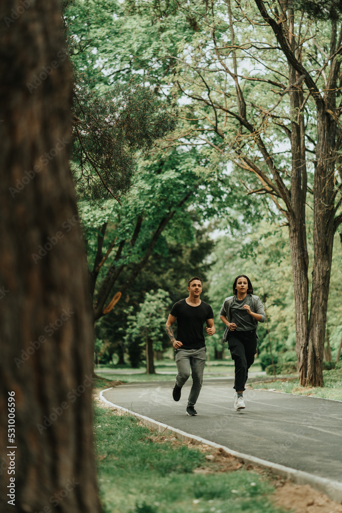 Obraz premium Running inn the park