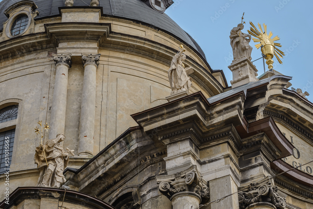 statue, sculpture, monument, art, christianity, church, lviv, church of the holy eucharist, dominican church, dome, ancient, architecture, baroque, basilica, building, cathedral, catholic, christian, 