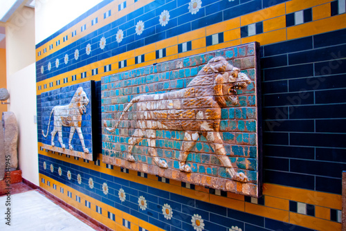 glazed brick panel on the way to the Ishtar Gate