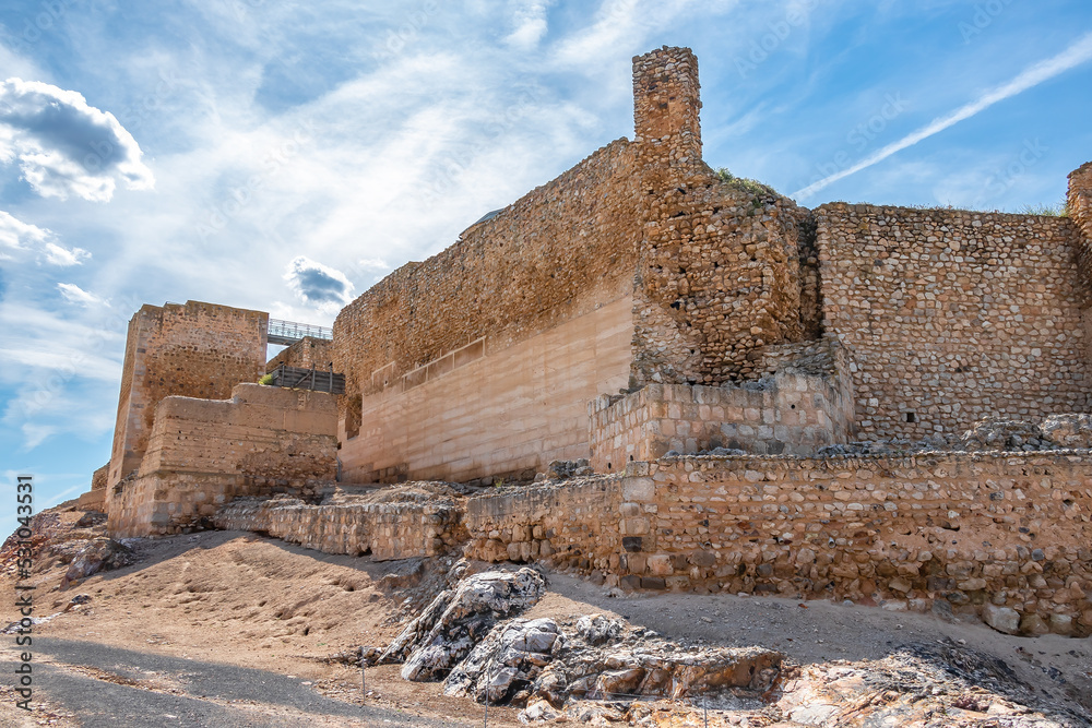 Archaeological Park of Calatrava la Vieja, it is Arab in origin.The building incorporates a major water defence system, in combination with various walls and barriers.