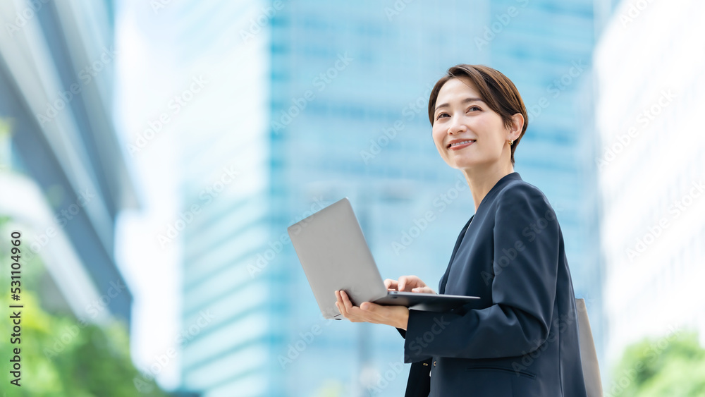 ビジネス・女性 ビジネス・女性