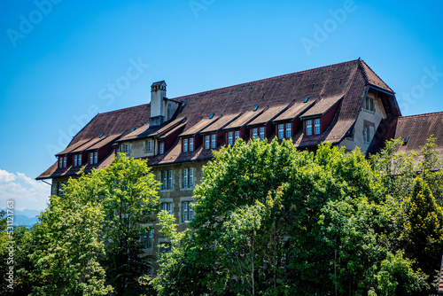 Wallpaper Mural Dans les rues de Fribourg en Suisse Torontodigital.ca