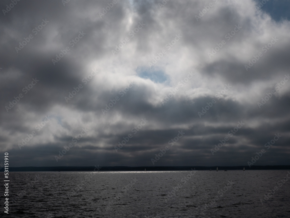 Blau am See,  Wetterbild