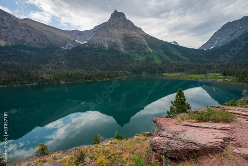 Fototapeta Naklejka Na Ścianę i Meble -  Saint Mary Lake in Glacier National Park, Montana USA