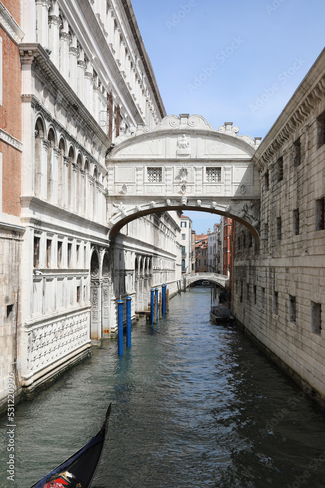 PONTE DEI SOSPIRI which means Bridge of sighs in Venice with no people during the lockdown