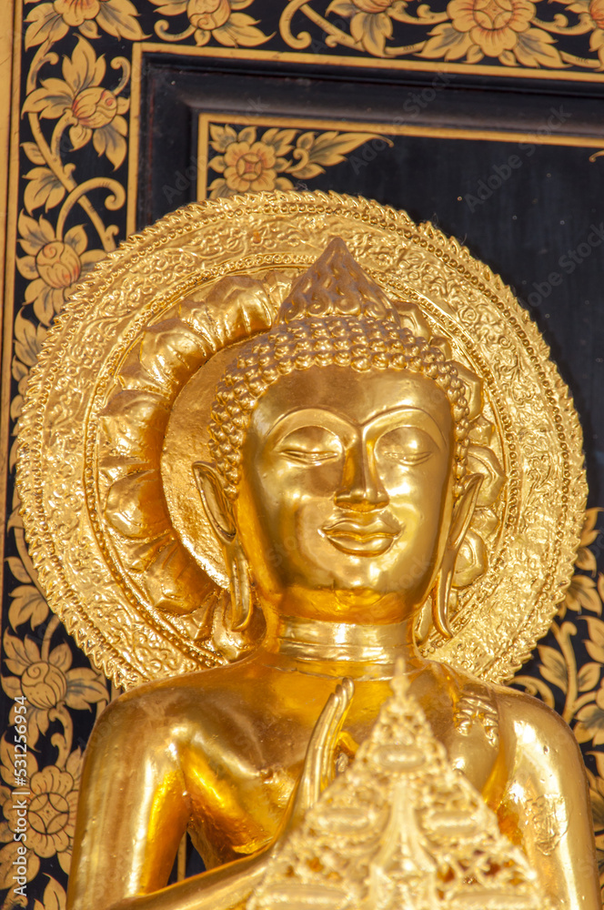 golden buddha statue in temple