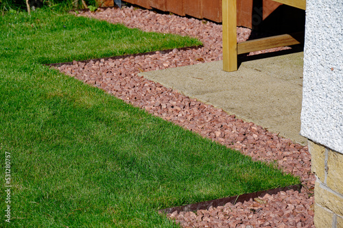 Tela Lawn edging made of metal showing straight and neat finish