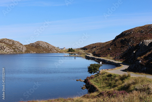 Schottische Landschaft auf Lewis bei Marbhig, South Lochs