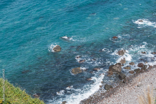 積丹ブルーの大海原 神威岬の入り江