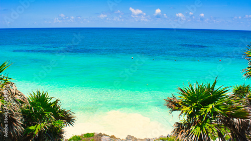 カリブ海の美しいトゥルムビーチ