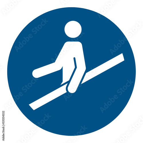 Fotografia ISO 7010 Registered safety signs - Mandatory - Use handrail