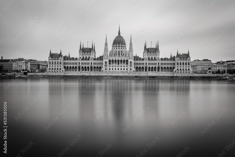 hungarian parliament building