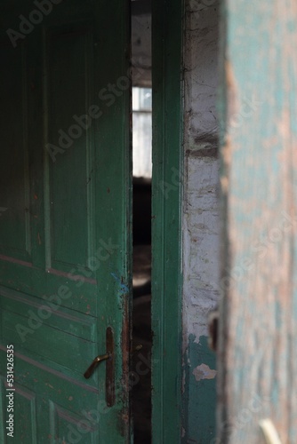 stare drzwi © Dominika