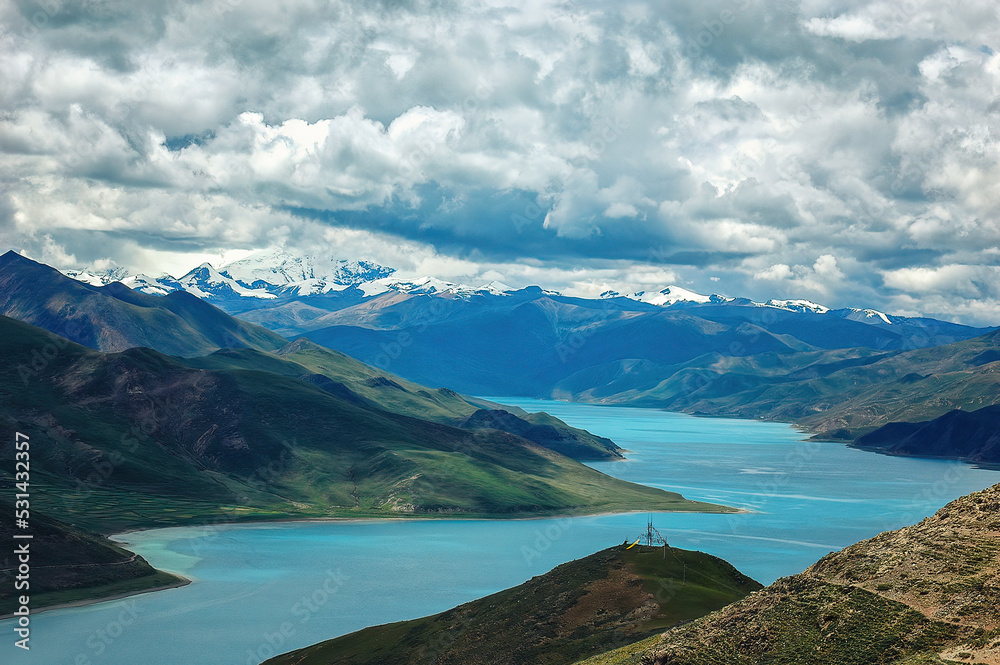 Yamdrok Lake along Friendship Highway, Tibet, Asia
