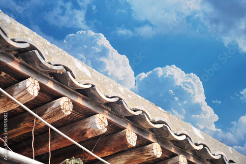 the old Chinese building eaves