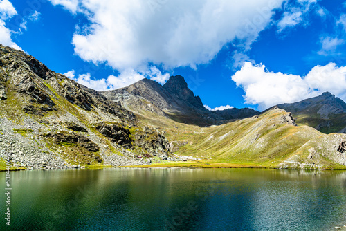 I laghi del Longet al confine tra la provincia di Cuneo e l’Alta Provenza photo