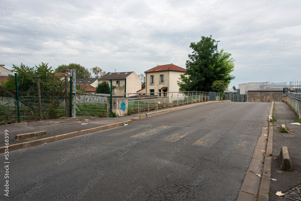 Obraz premium Pont, train, ville, Choisy le Roi, Val de Marne, 94, France