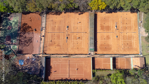 quadra de tenis vista de cima photo